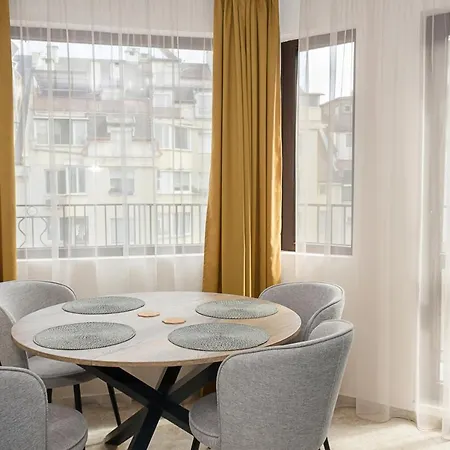 Апартамент Blue Wave Varna- 2bd Flat With Parking By Flat Mаnager